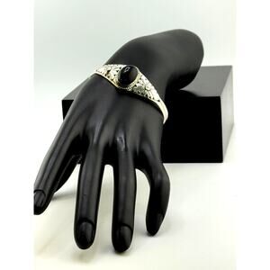 Navajo Tom Yazzie Sterling Silver Onyx Cuff Bracelet